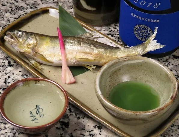 浅草の鉄板焼き系すてぇき屋すきずきで味わう清流の女王〝鮎〟